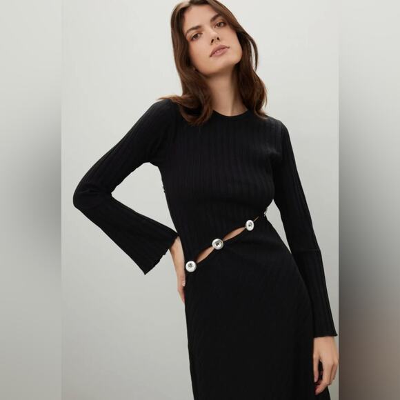 As is RTR SZ small
Simon Miller
Simm Dress Black/Silver Long Sleeve Cut Out Maxi - Picture 2 of 10